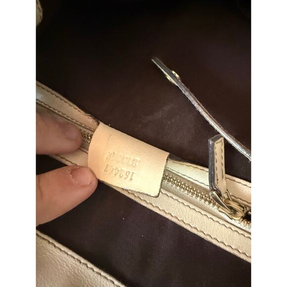 GUCCI Off-White Leather Britt Large Tote Bag - Picture 15 of 16